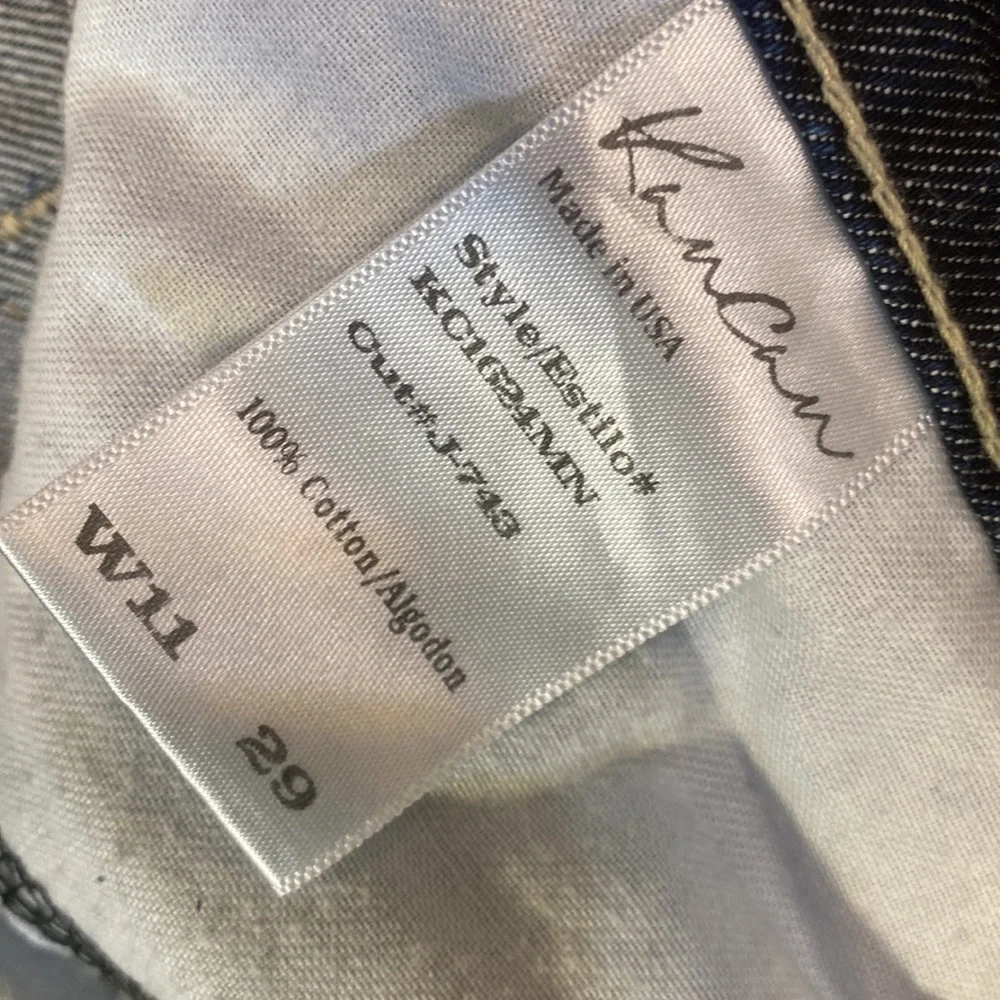 NWOT KANCAN 29/11 patchwork distressed cropped jeans